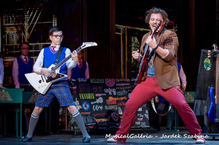 42219587_2061591370559071_8368502343259389952_o